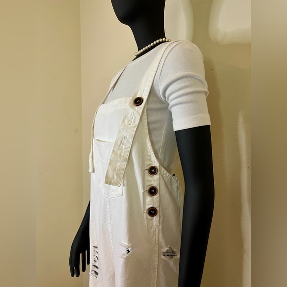Easel Lose Fit White Denim Overalls - Picture 2 of 6